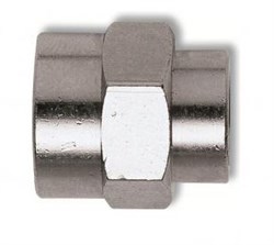 Переходник 1226/5 F1/4*F3/8" цилиндр. муфта (блистер) - фото 124241
