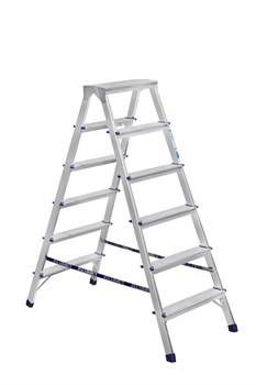 Двухсторонняя алюминиевая стремянка Алюмет AD 6 ступеней 7206 - фото 175246