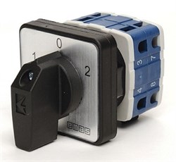 Двухфазный реверсивный переключатель полюсов EMAS (1-0-2) 40А PSA040KD234S - фото 327840