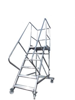 Передвижная лестница с платформой ВС-4,5 17 ступеней - фото 98273