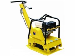 Реверсивная бензиновая виброплита Masalta MS125-4